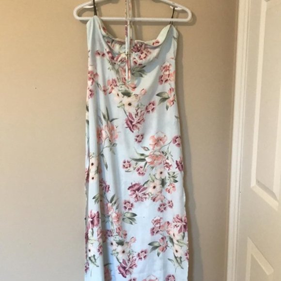 Forever21 Foral Maxi Dress - Tags Attached - Picture 3 of 5